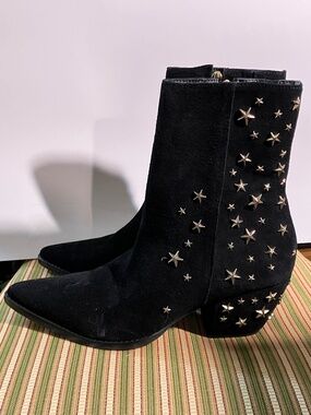 Beautiful Suede Boots Leather Upper Golden Star Pointed Toe Made in Brazil 10M